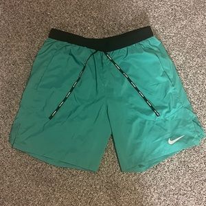 Nike Running Shorts 5” Inseam